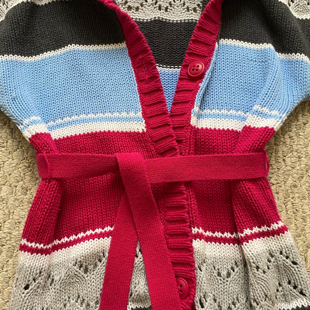 Color-block Knitted Sweater - Picture 5 of 8